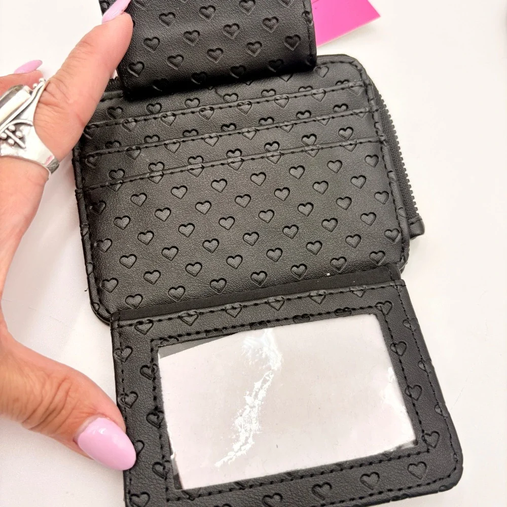 Betsey Johnson betsey johnson